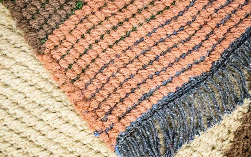 Nepal Tæppe - 140 x 70 cm - beige