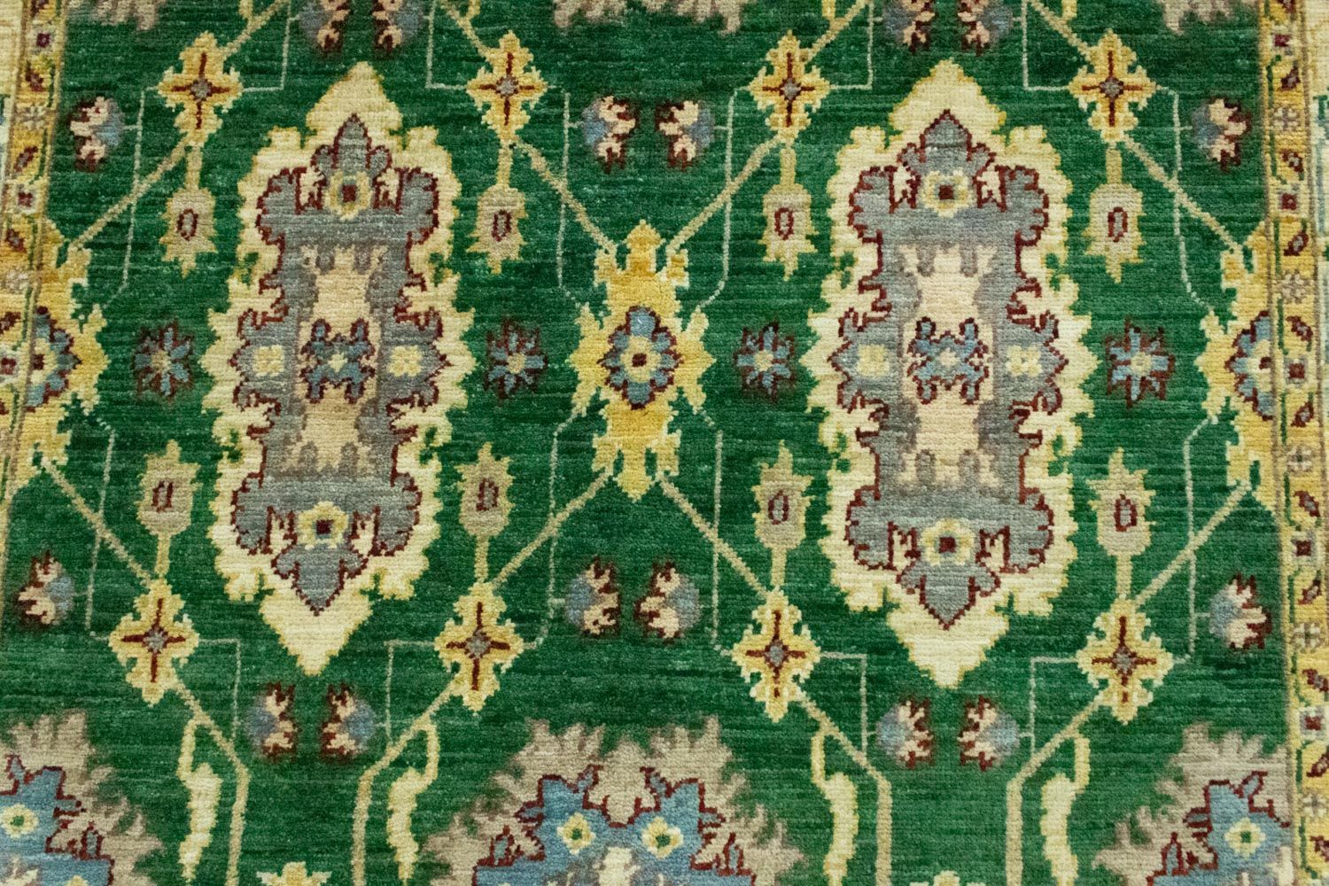 Ziegler Carpet - 180 x 121 cm - grøn