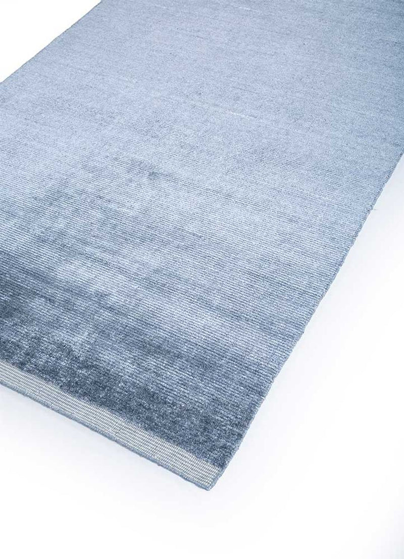 Moderne tæppe - 240 x 150 cm - lyseblå
