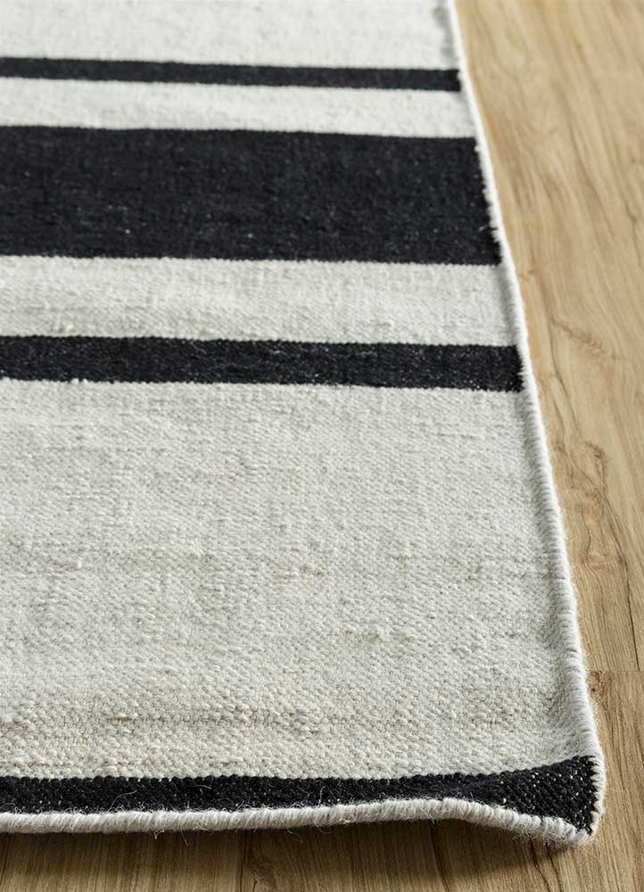 Uldtæppe - 240 x 150 cm - sort og hvid