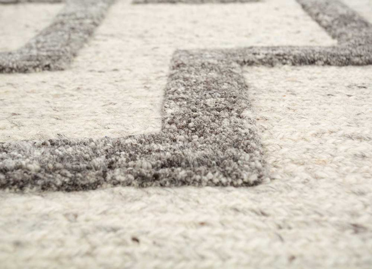 Uldtæppe - 300 x 240 cm - brun