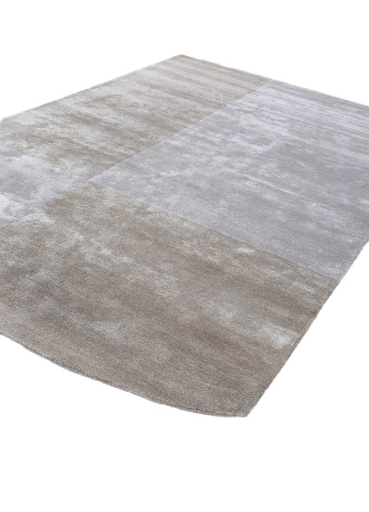 Designer tæppe særlig form  - 240 x 150 cm - lysegrå
