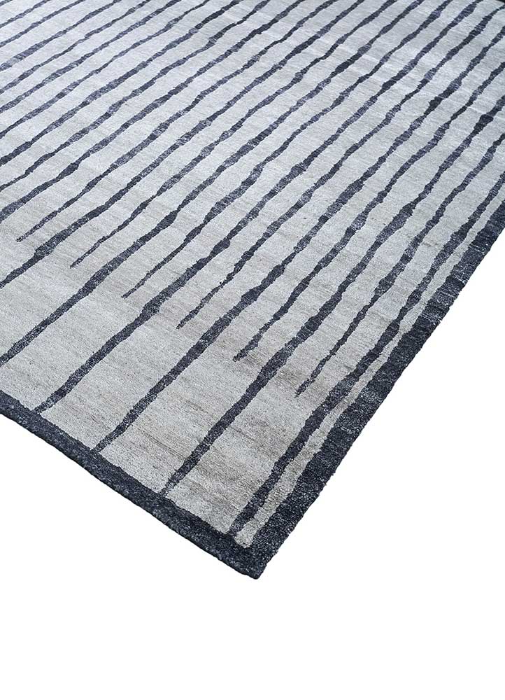 Viskose tæppe - 435 x 255 cm - lysegrå