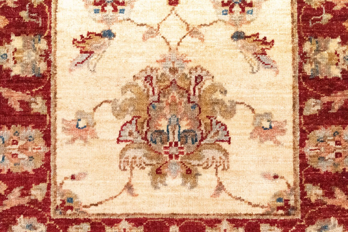 Ziegler Carpet - 90 x 61 cm - beige
