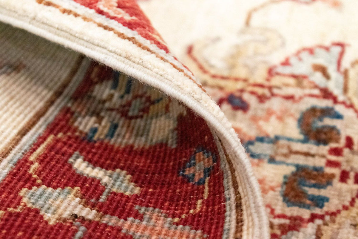 Ziegler Carpet - 93 x 63 cm - beige