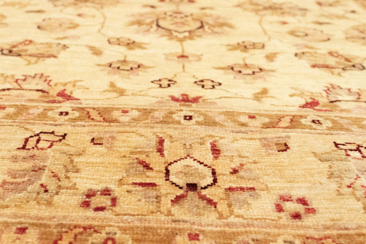 Ziegler Carpet - 188 x 132 cm - beige