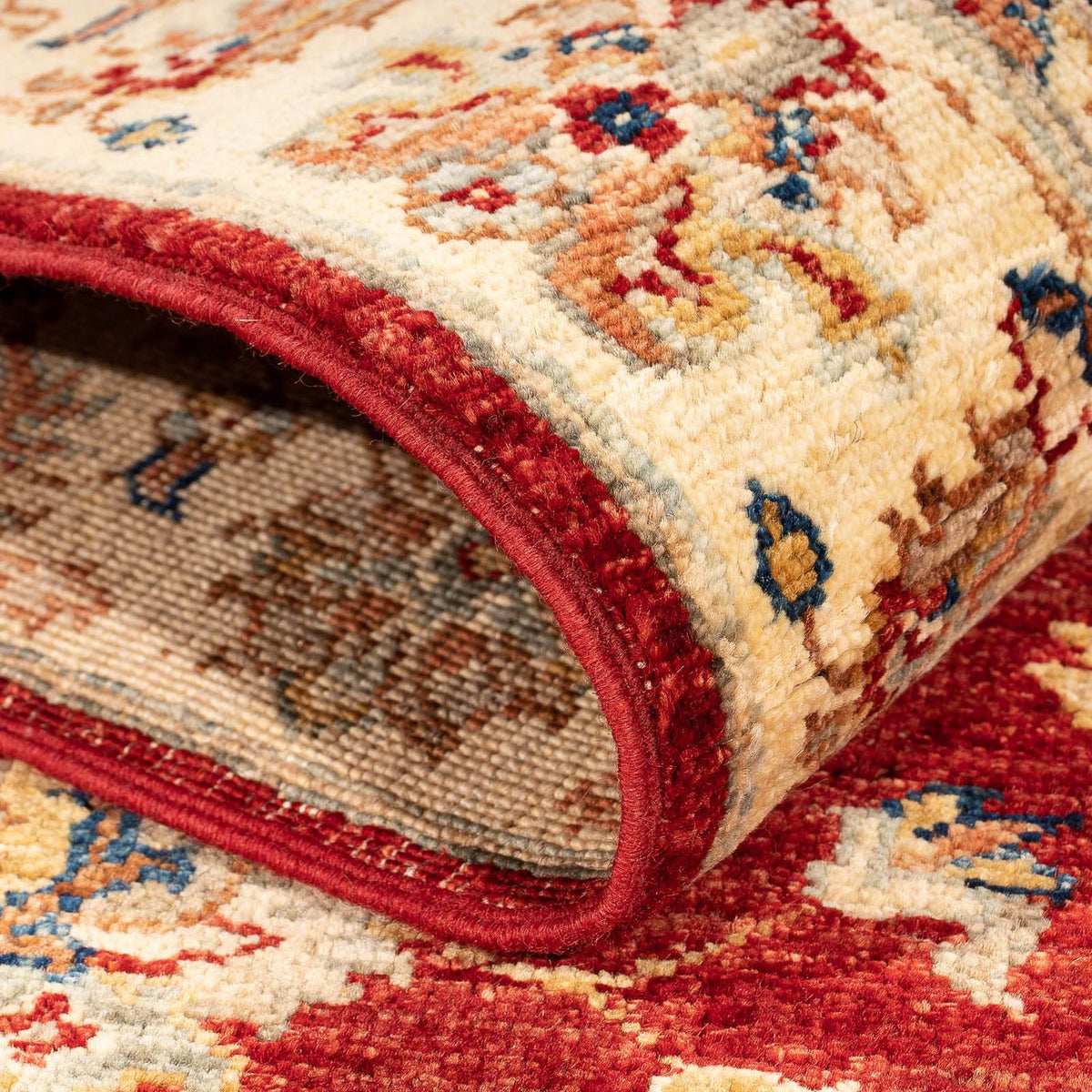 Ziegler Carpet - 155 x 88 cm - mørkerød