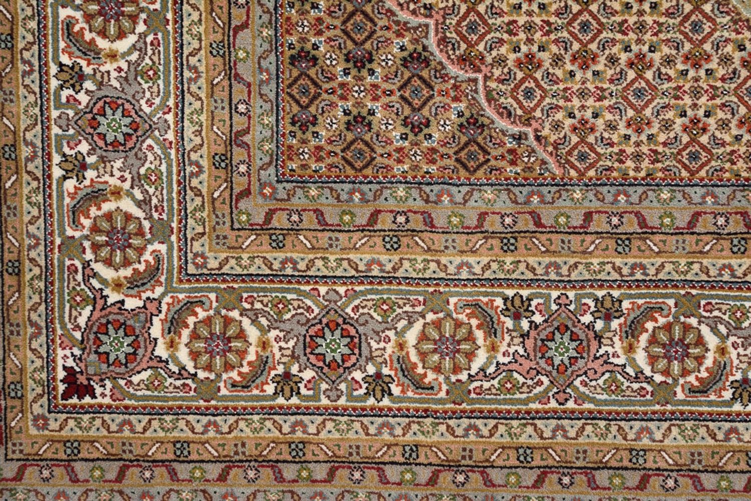 Orientalsk tæppe - Tabriz - 352 x 250 cm - mørk beige