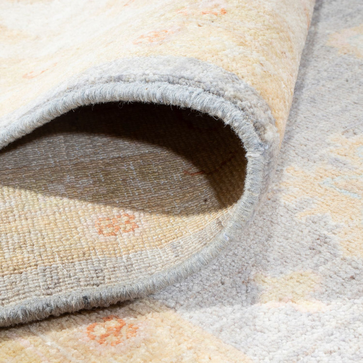 Ziegler Carpet - 351 x 254 cm - beige