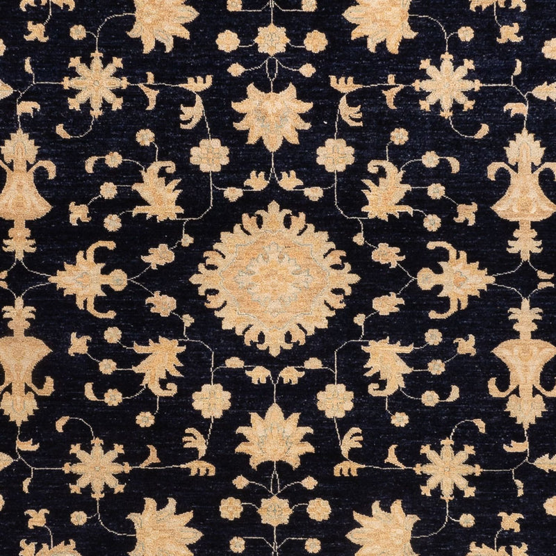 Ziegler Carpet - 332 x 248 cm - mørkeblå