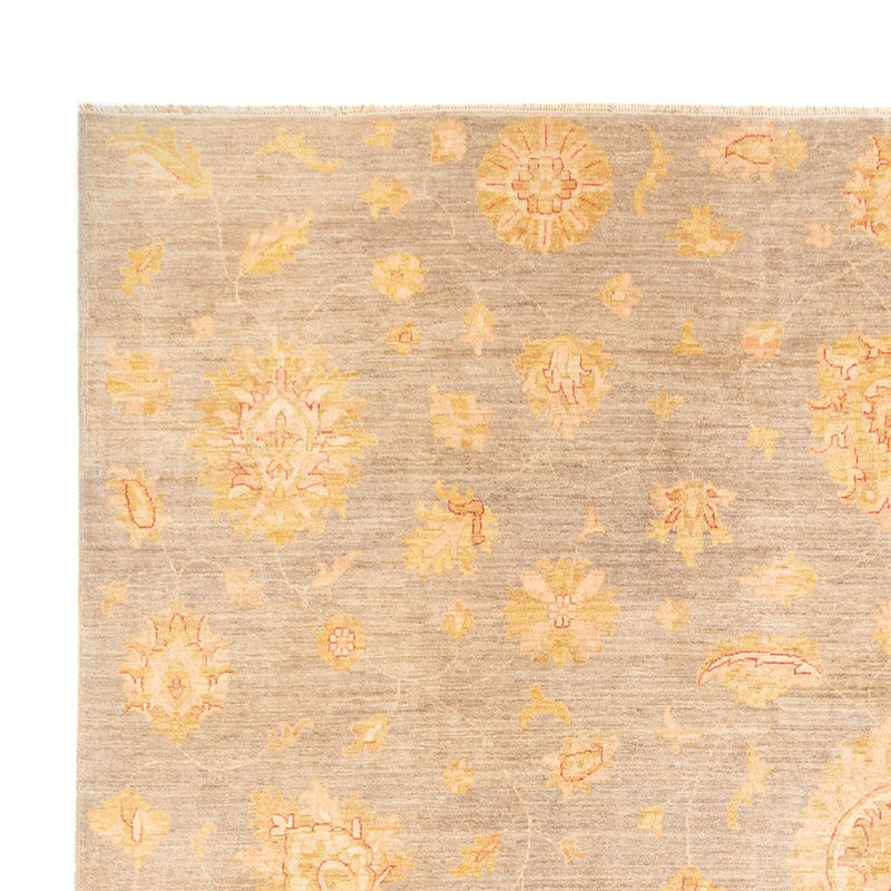 Ziegler Carpet - 397 x 304 cm - mørk beige