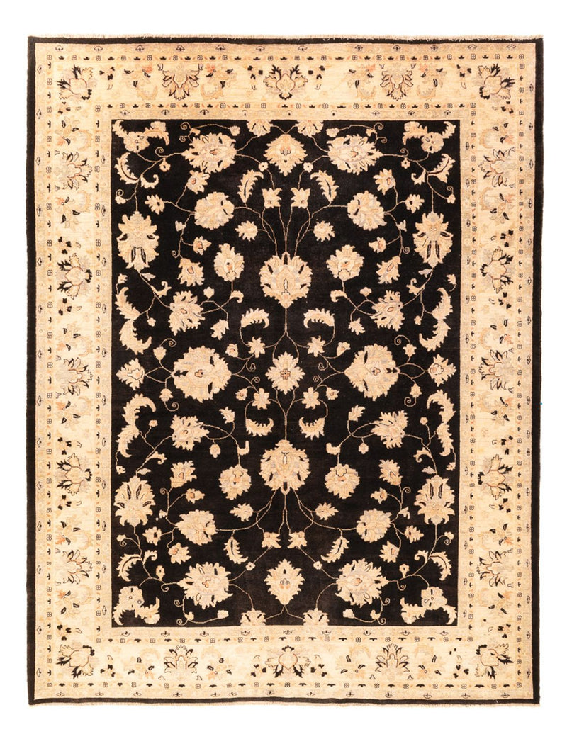 Ziegler Carpet - 360 x 276 cm - sort