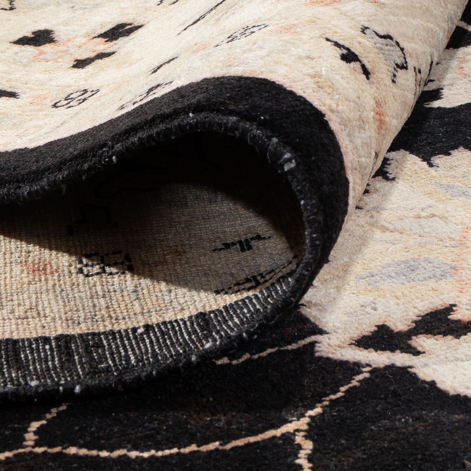 Ziegler Carpet - 360 x 276 cm - sort