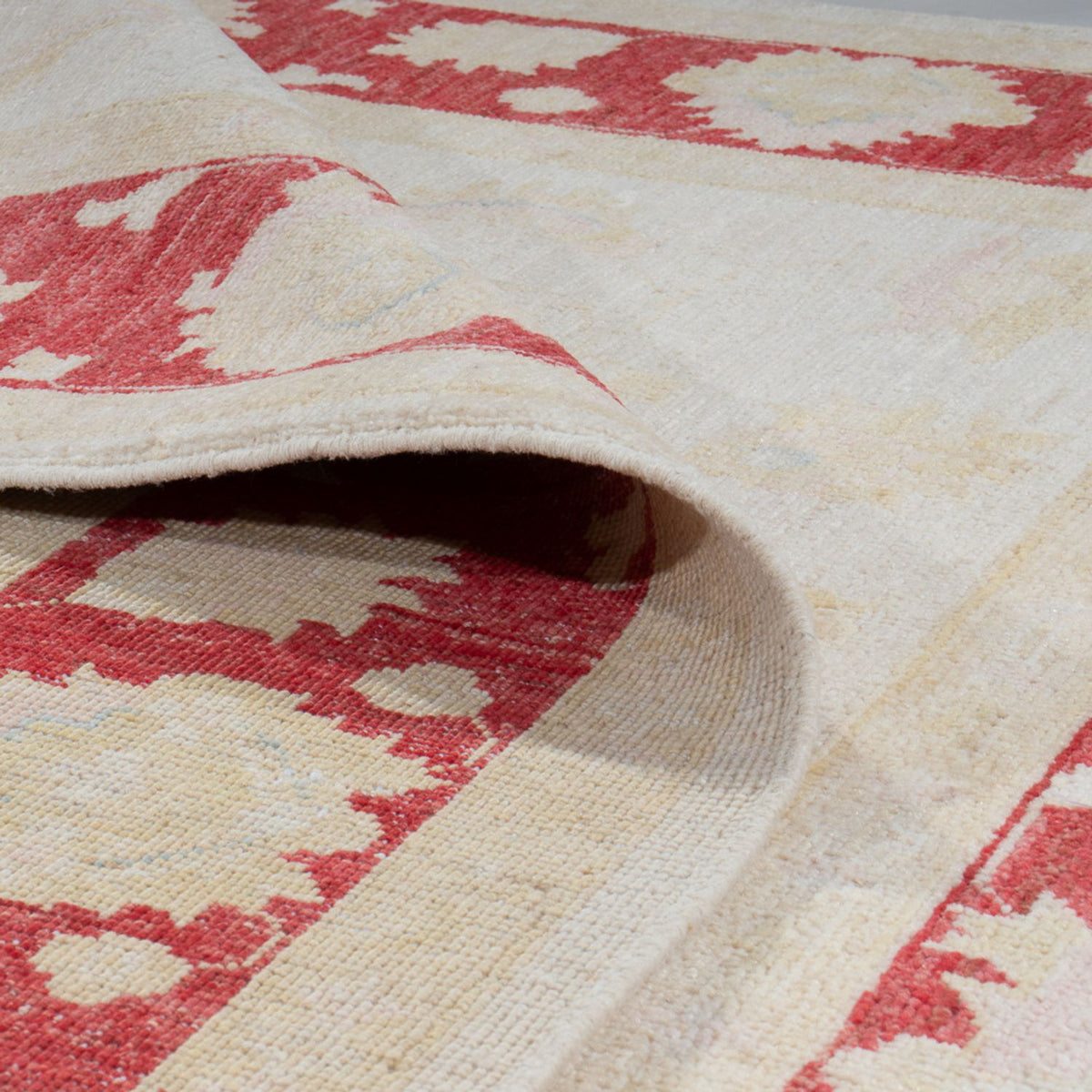 Ziegler Carpet - 242 x 175 cm - creme