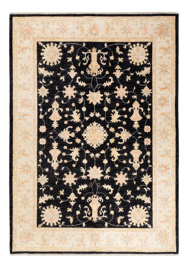 Ziegler Carpet - 242 x 168 cm - sort