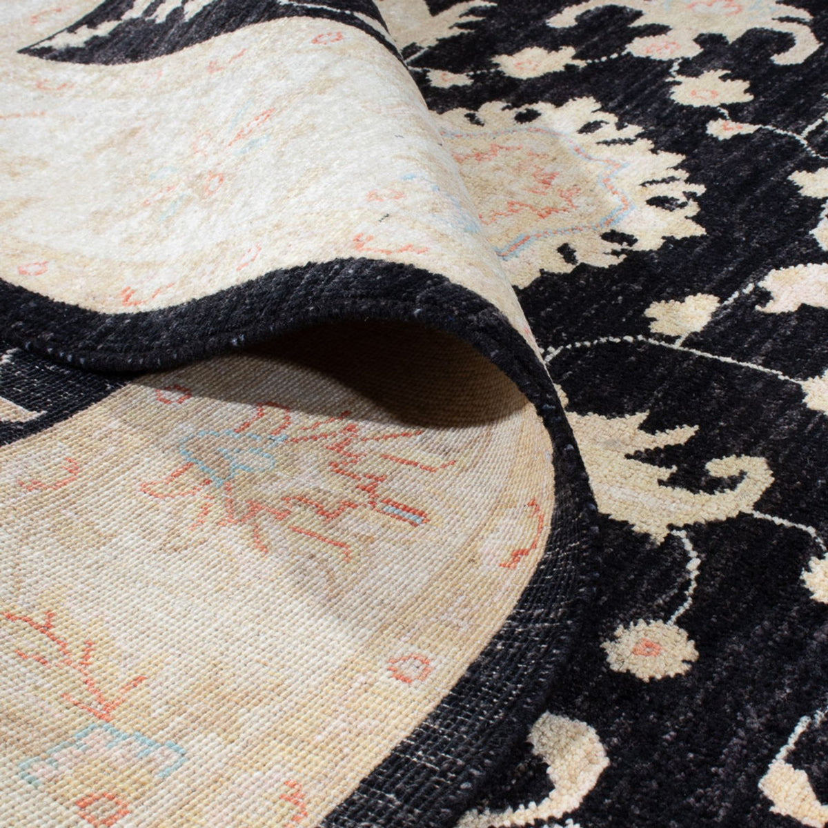 Ziegler Carpet - 242 x 168 cm - sort