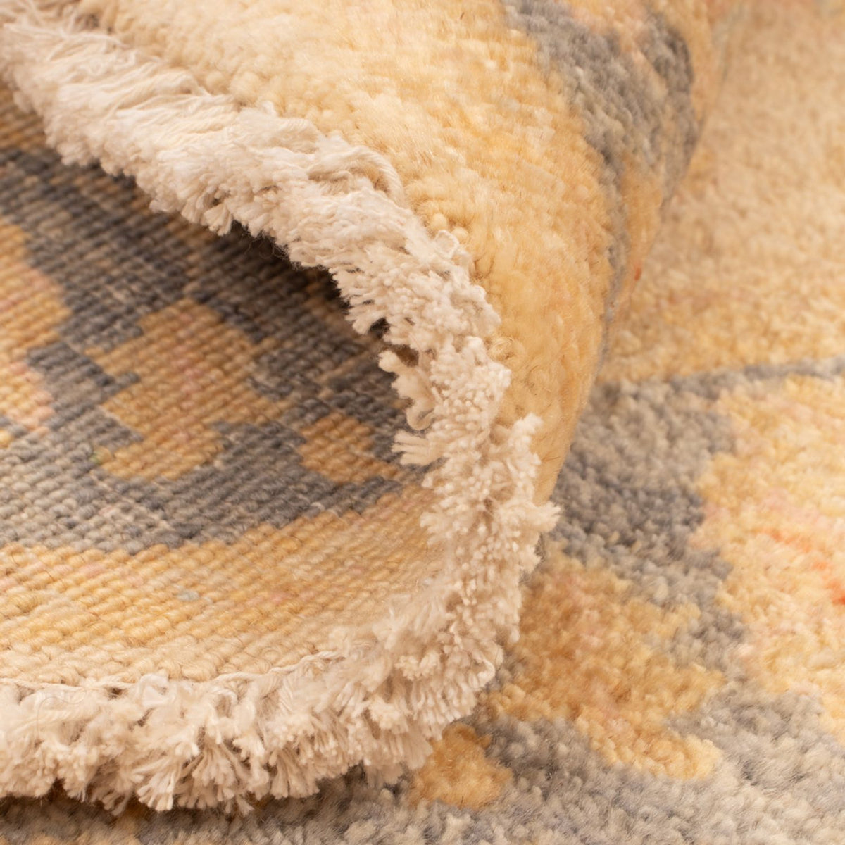 Ziegler Carpet rundt  - 96 x 100 cm - beige