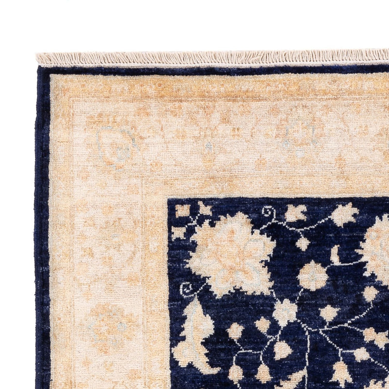 Ziegler Carpet - 185 x 118 cm - sort