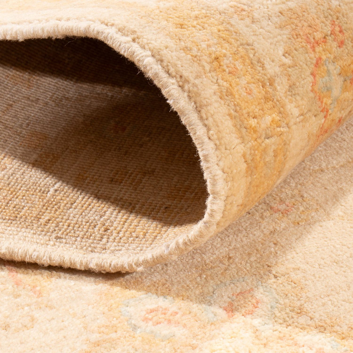 Ziegler Carpet - 178 x 119 cm - beige