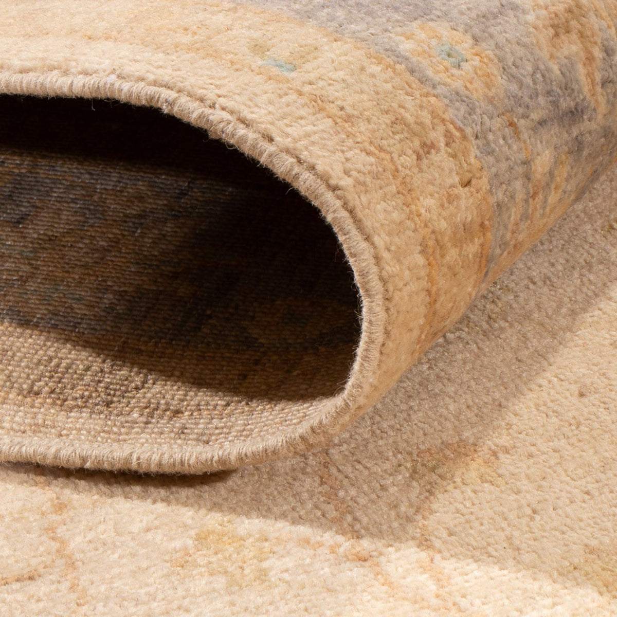 Ziegler Carpet - 185 x 122 cm - beige