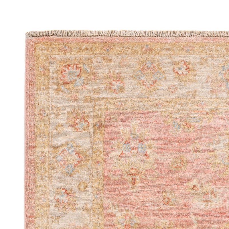 Ziegler Carpet - 153 x 102 cm - lysrød