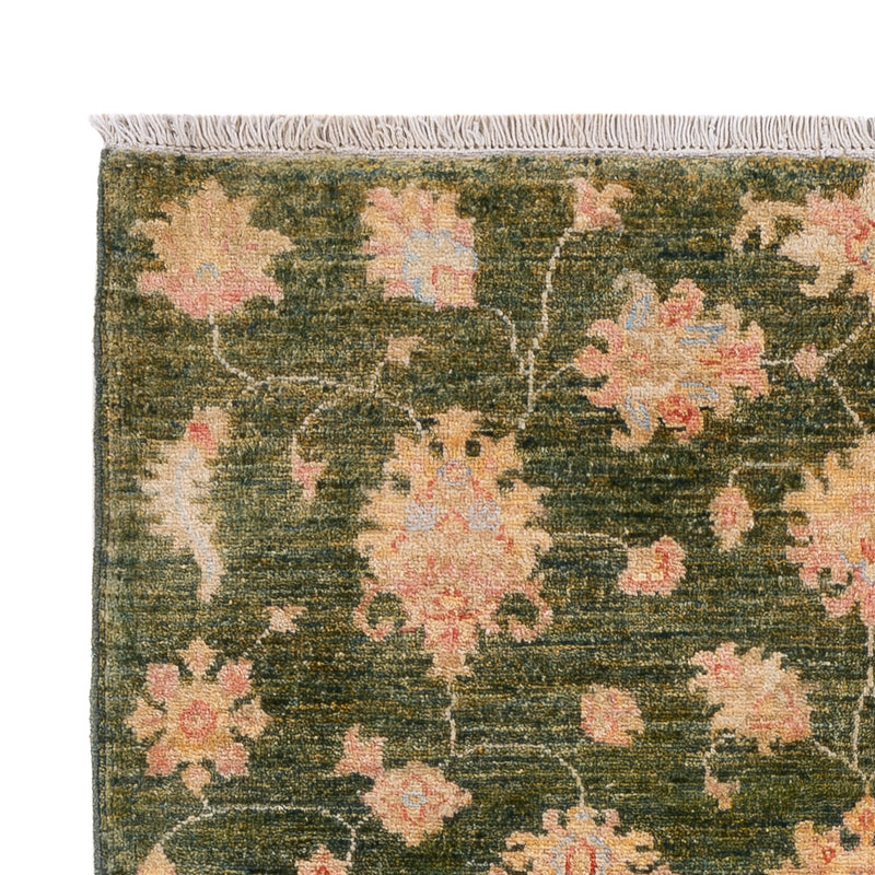 Ziegler Carpet - 148 x 102 cm - mørkegrøn