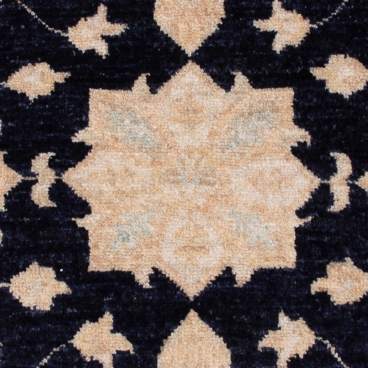 Ziegler Carpet - 98 x 81 cm - sort