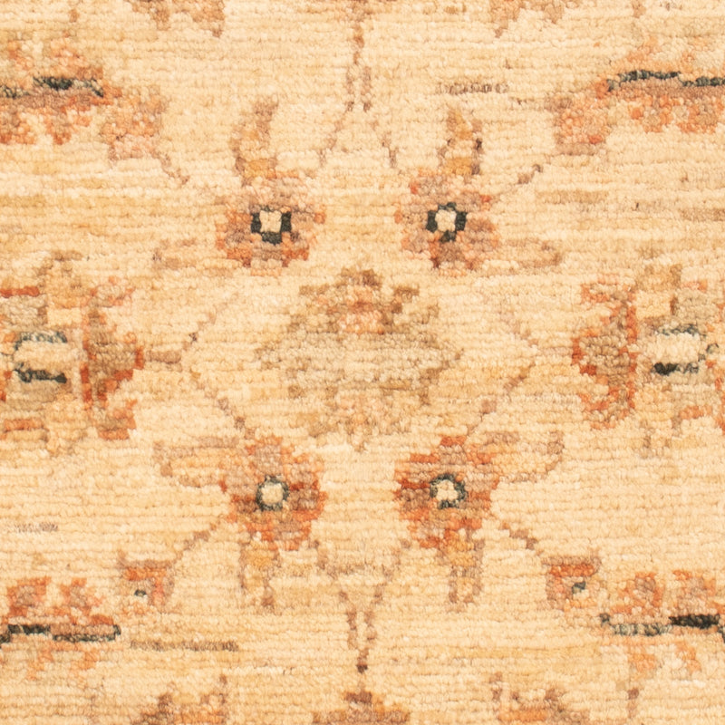 Ziegler Carpet - 69 x 50 cm - beige