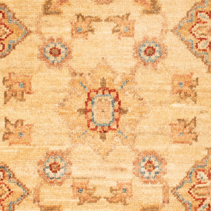 Ziegler Carpet - 88 x 61 cm - beige
