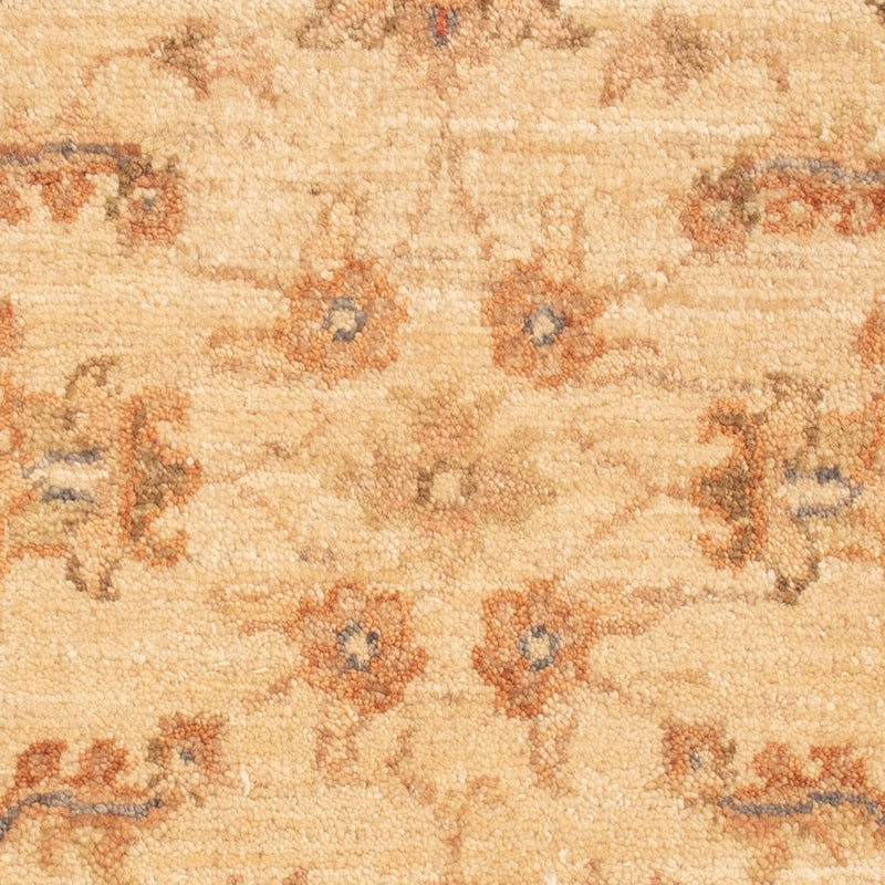 Ziegler Carpet - 63 x 49 cm - beige