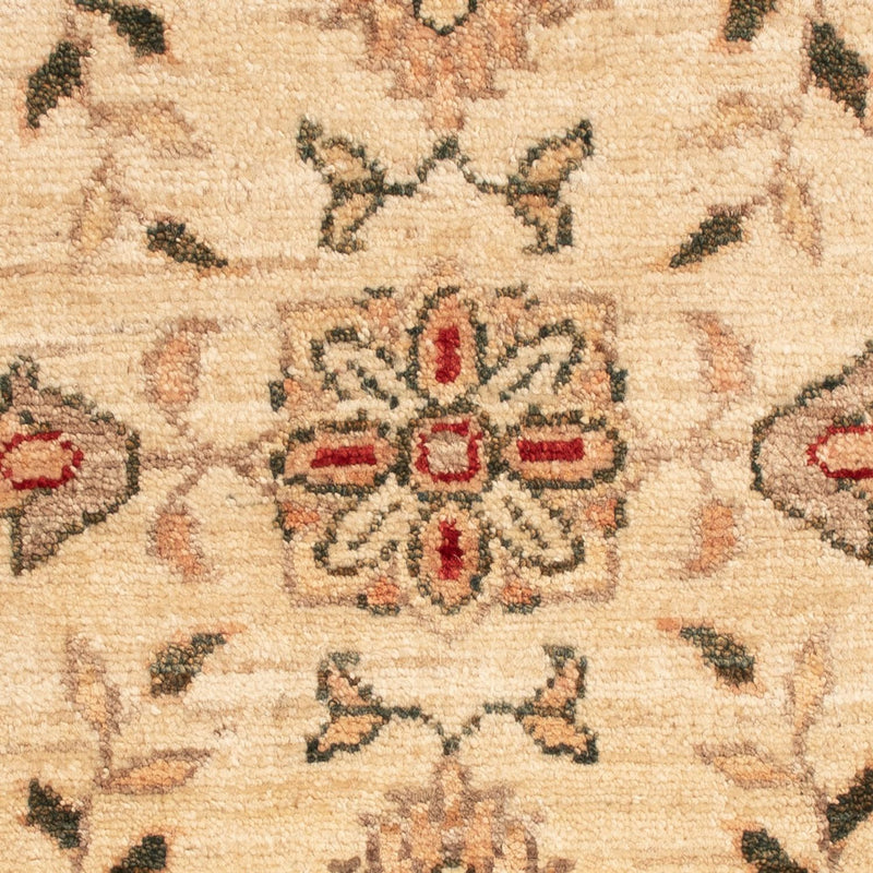 Ziegler Carpet - 67 x 52 cm - beige