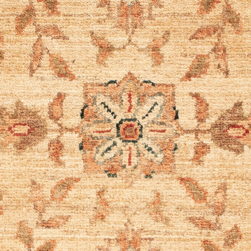Ziegler Carpet - 69 x 50 cm - beige