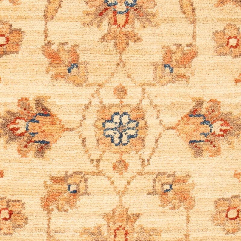 Ziegler Carpet - 67 x 53 cm - beige