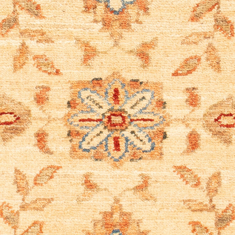 Ziegler Carpet - 61 x 50 cm - beige