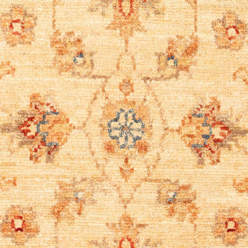 Ziegler Carpet - 74 x 54 cm - beige
