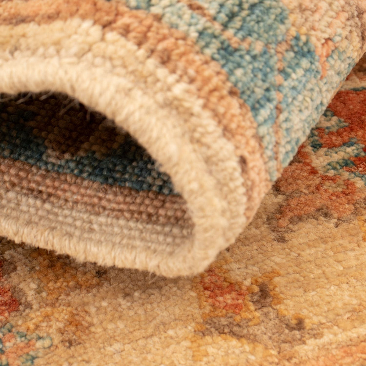 Ziegler Carpet - 70 x 51 cm - beige