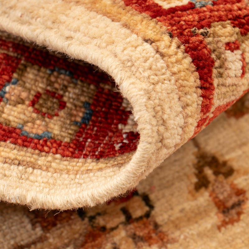 Ziegler Carpet - 66 x 51 cm - beige