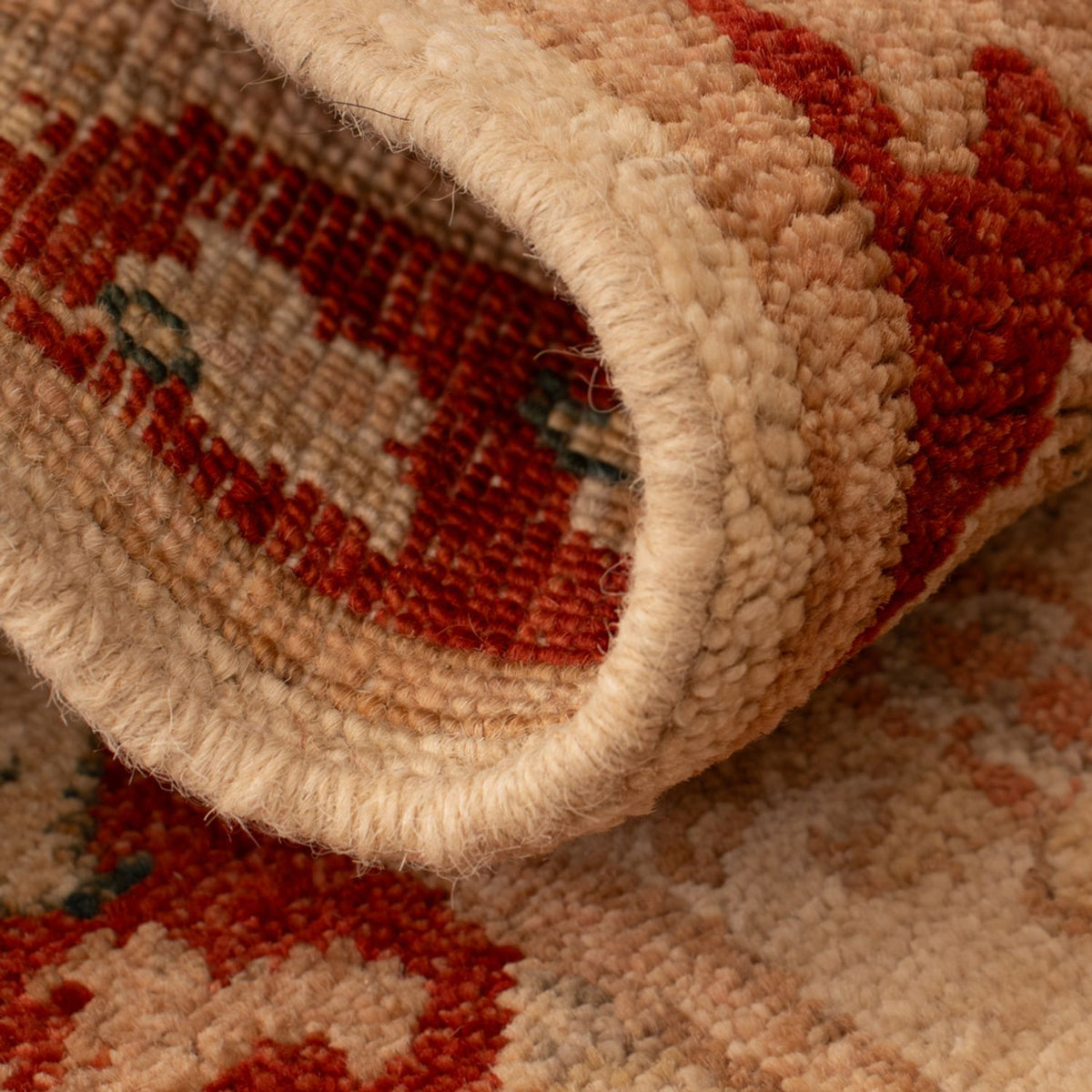 Ziegler Carpet - 63 x 51 cm - beige