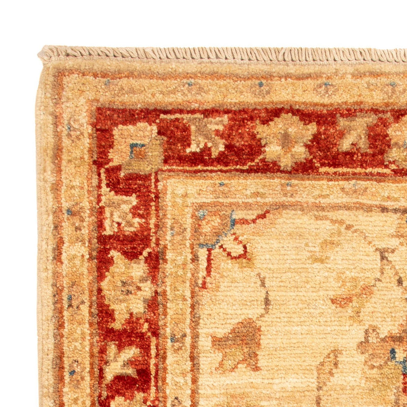 Ziegler Carpet - 76 x 54 cm - beige