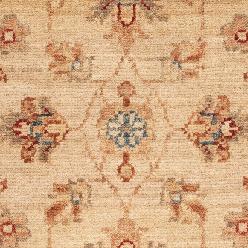 Ziegler Carpet - 69 x 55 cm - beige