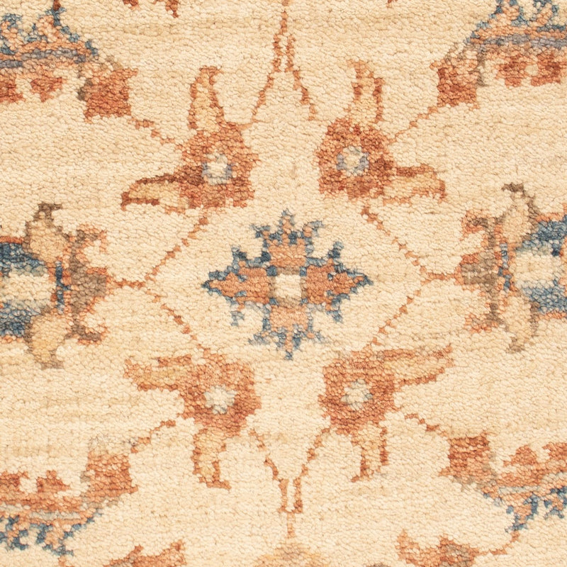 Ziegler Carpet - 65 x 54 cm - beige