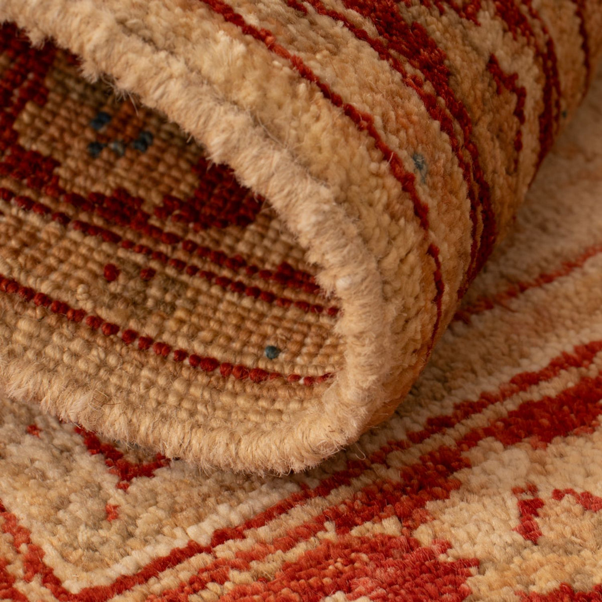Ziegler Carpet - 70 x 52 cm - beige