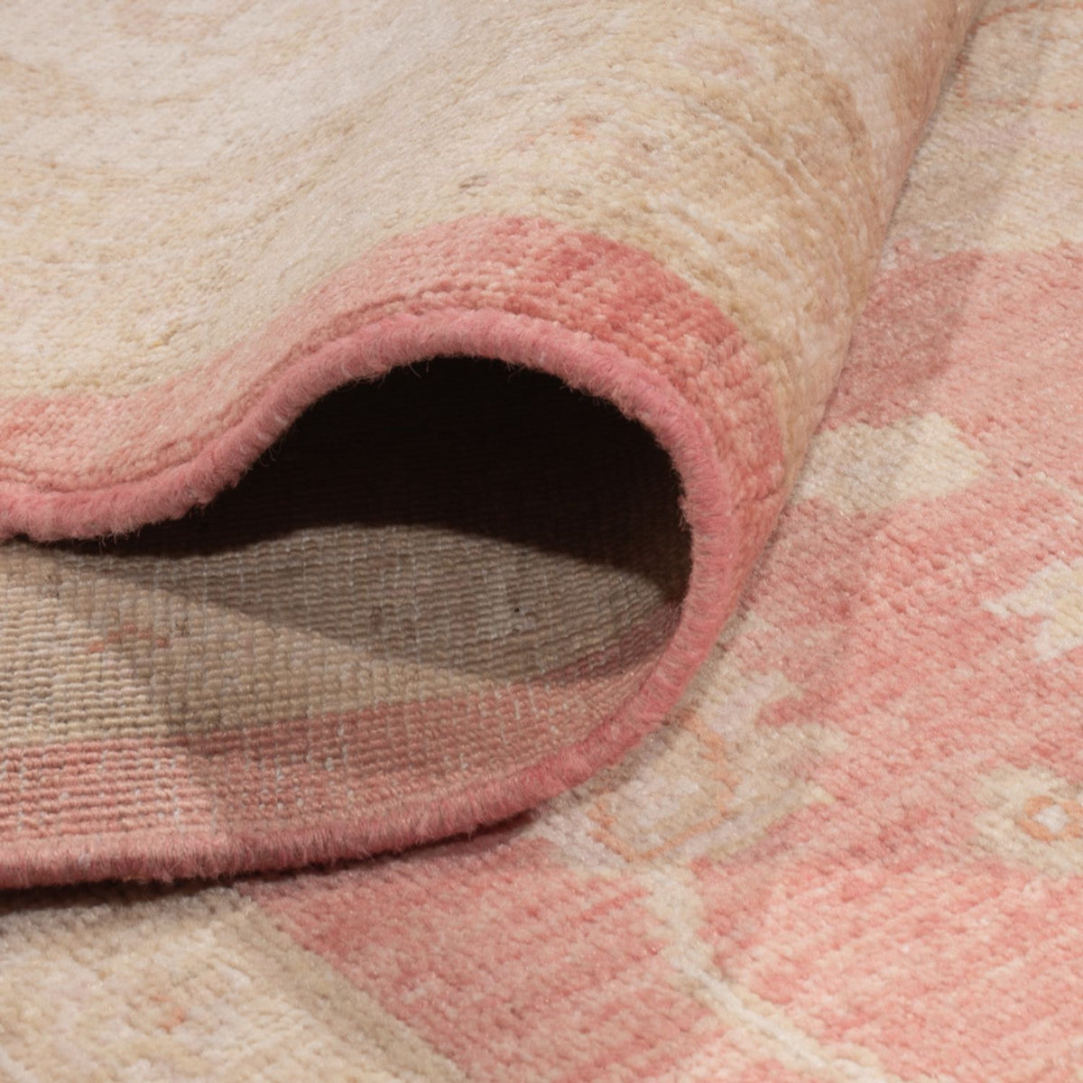 Ziegler Carpet - 296 x 254 cm - lysrød