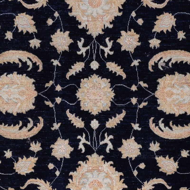 Ziegler Carpet - 310 x 253 cm - sort