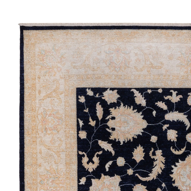 Ziegler Carpet - 310 x 253 cm - sort