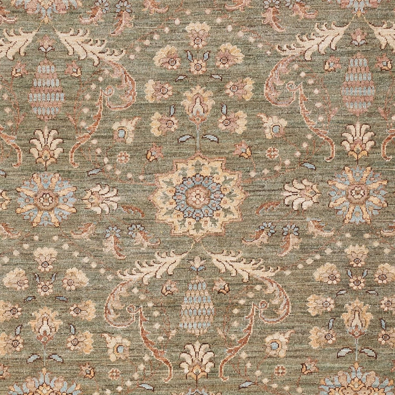 Ziegler Carpet - 309 x 248 cm - olivengrøn