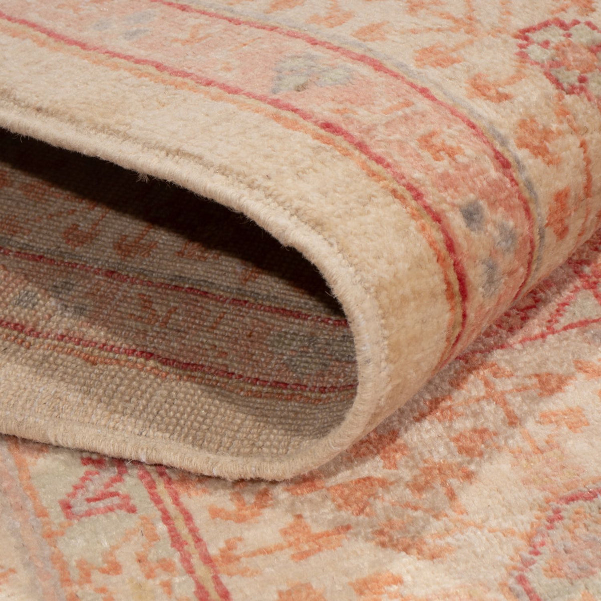 Ziegler Carpet - Ariana - 231 x 176 cm - lysrød