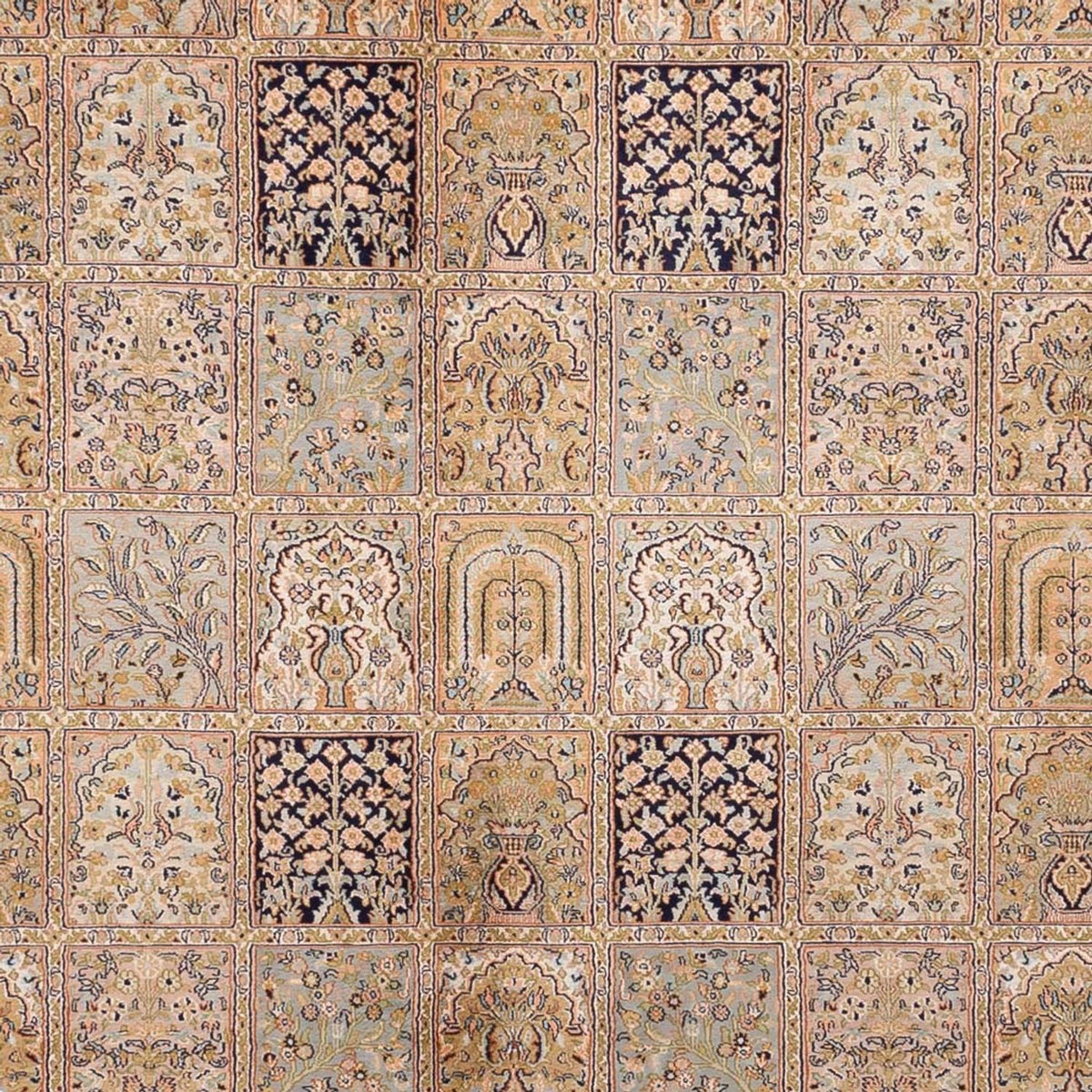 Silketæppe - Kashmir Silk - 378 x 273 cm - mørk beige