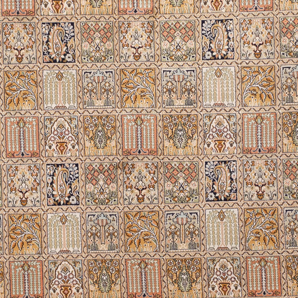 Silketæppe - Kashmir Silk - 330 x 246 cm - mørk beige