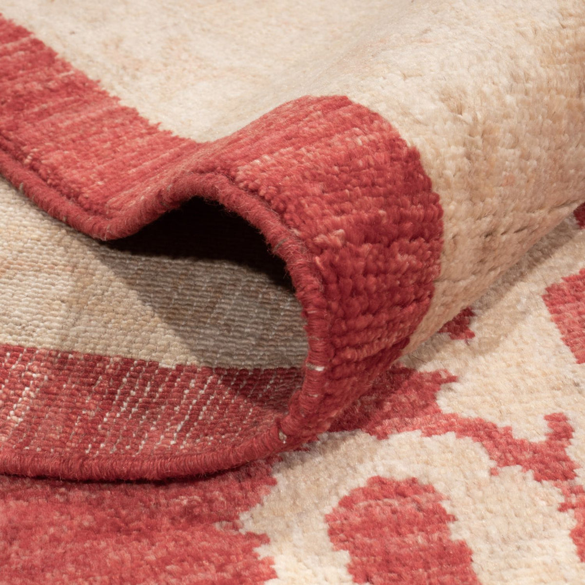 Ziegler Carpet - 540 x 352 cm - rød